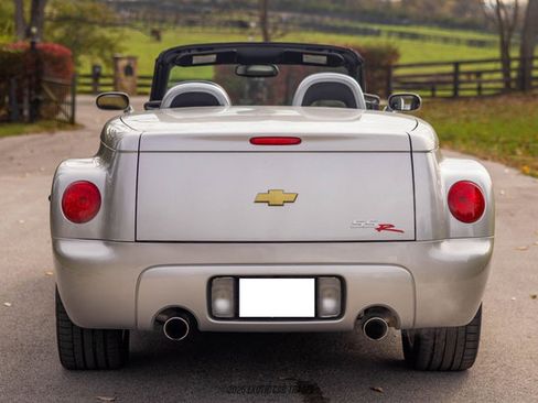Used 2005 Chevrolet SSR w/ Preferred Equipment Group image 7