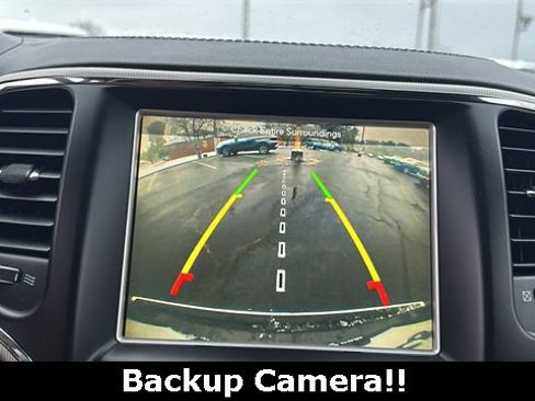 Used 2018 Jeep Grand Cherokee Summit image 4