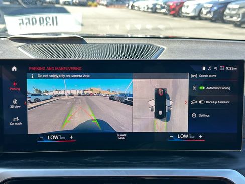 Used 2023 BMW i4 eDrive35 RWD image 23