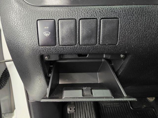 Used 2019 Toyota Highlander SE AWD/4WD image 21