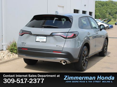 Used 2026 Honda HR-V Sport image 2