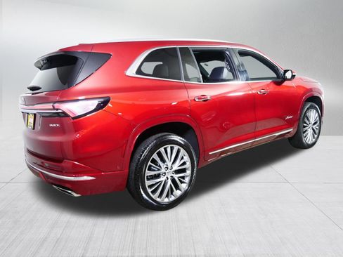 Used 2026 Buick Enclave Avenir w/ Super Cruise Package AWD/4WD image 7