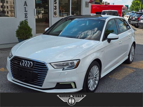 Used 2017 Audi A3 e-tron Premium FWD image 1
