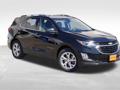 Used 2019 Chevrolet Equinox LT FWD image 1