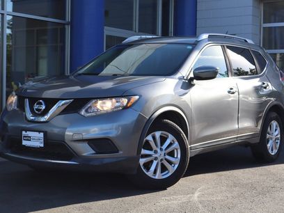 Used 2016 Nissan Rogue SV