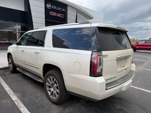 Used 2015 GMC Yukon XL Denali w/ Open Road Package image 3