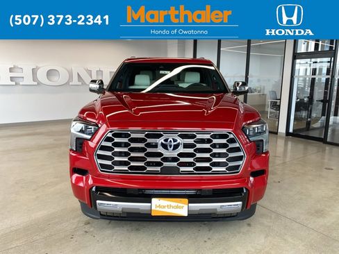 Used 2023 Toyota Sequoia Capstone image 8