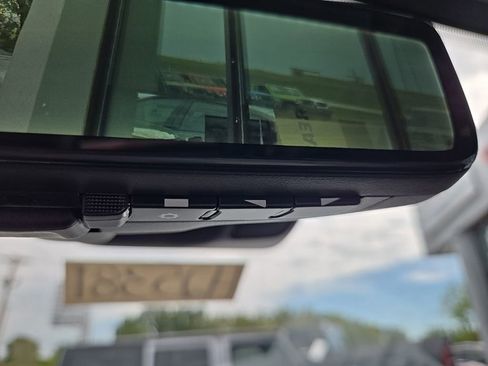 New 2025 Jeep Grand Cherokee L Limited w/ Luxury Tech Group II image 77