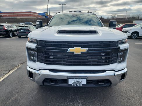 Used 2024 Chevrolet Silverado 3500 W/T w/ WT Convenience Package image 8