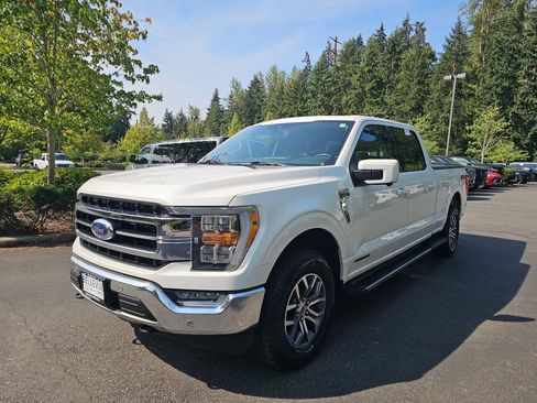 Used 2021 Ford F150 Lariat w/ Equipment Group 501A Mid AWD/4WD image 3