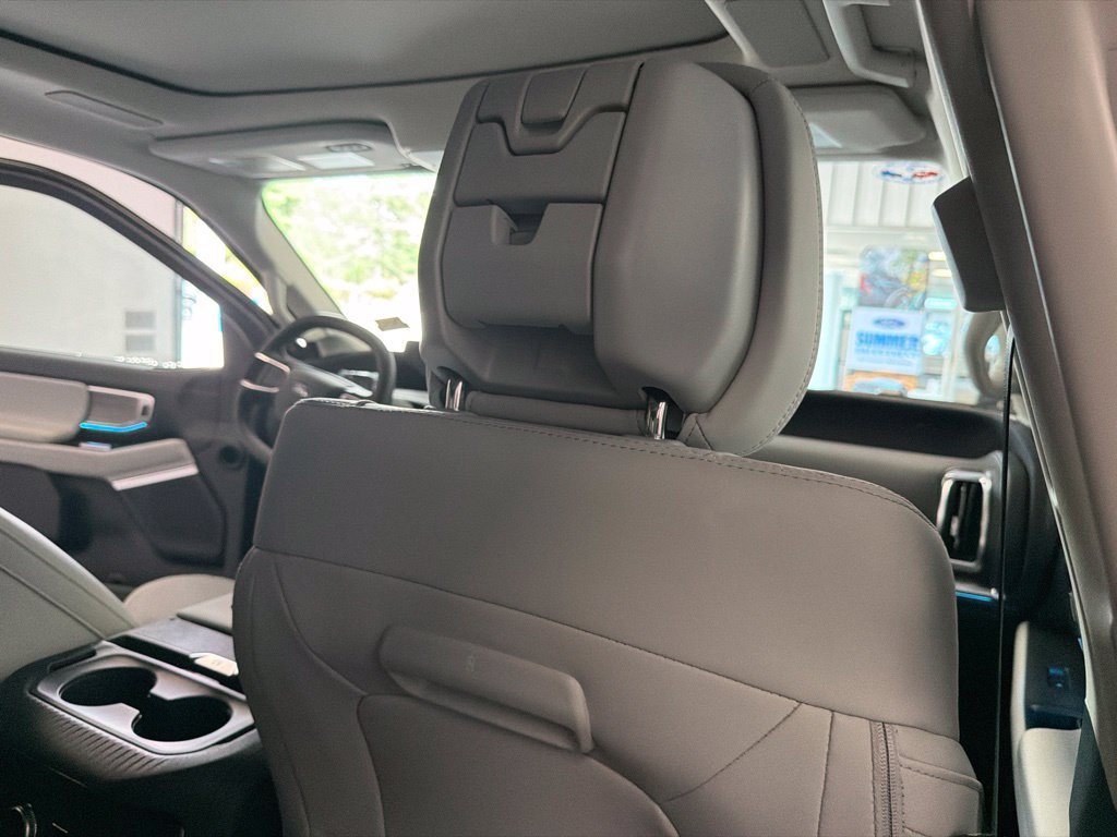 New 2027 Ford Expedition Max Platinum AWD/4WD image 21