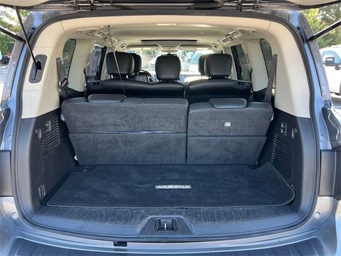 Used 2020 Nissan Armada SL w/ Premium Package image 18