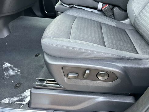 Used 2023 Chevrolet Silverado 1500 LT image 21