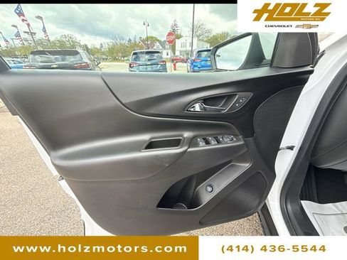 Certified 2024 Chevrolet Equinox LT FWD image 21