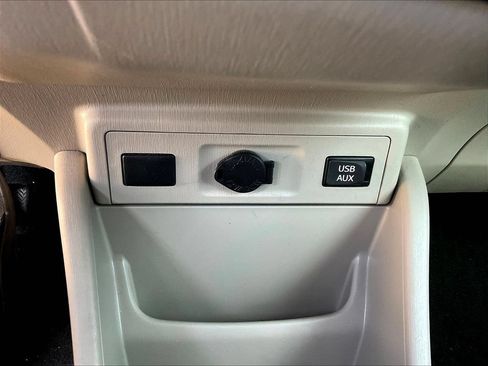 Used 2013 Toyota Prius V Three FWD image 16