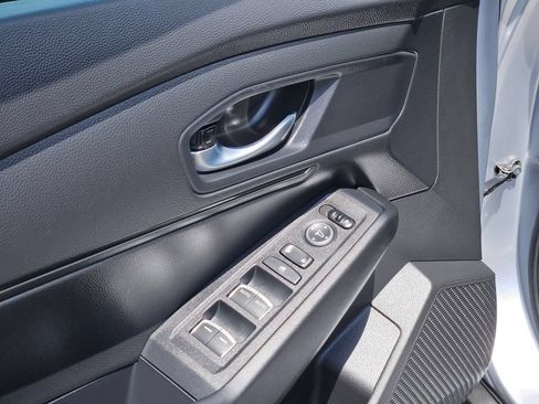 Used 2025 Honda Accord LX image 15