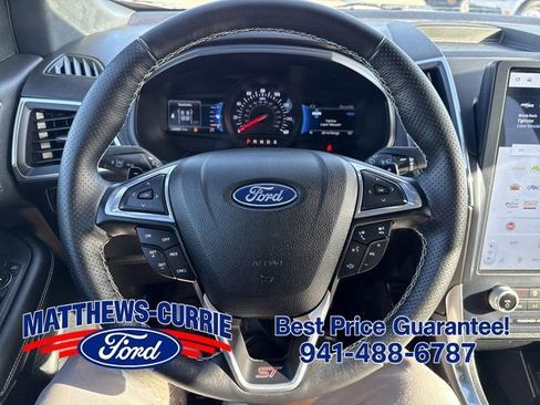 Certified 2022 Ford Edge ST w/ Cargo Accessory Package AWD/4WD image 17