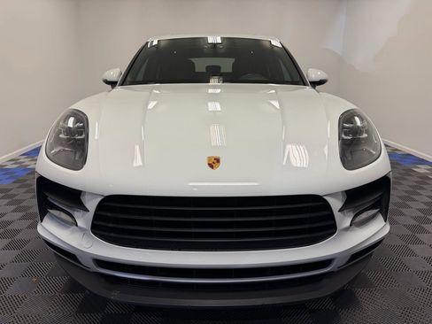 Used 2021 Porsche Macan AWD/4WD image 2