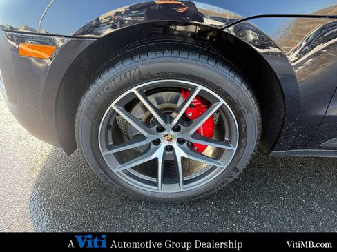 Used 2024 Porsche Macan S image 12