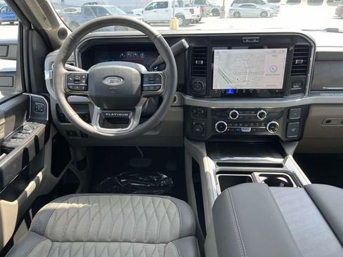 New 2026 Ford F450 Platinum w/ Platinum Plus Package AWD/4WD image 9