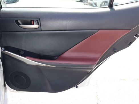 Used 2017 Lexus IS 200t RWD image 21