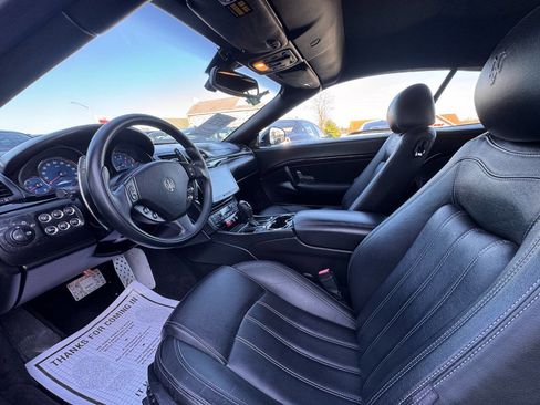 Used 2012 Maserati GranTurismo Convertible RWD image 19