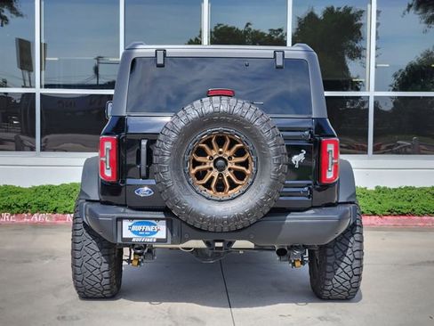 Used 2022 Ford Bronco Badlands AWD/4WD image 6