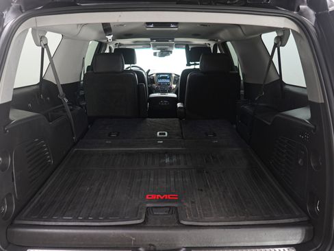 Used 2018 GMC Yukon XL Denali w/ Open Road Package image 9