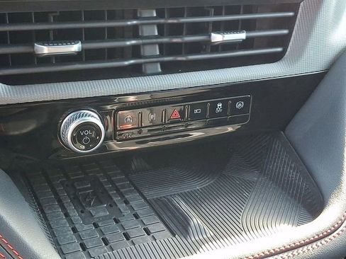 Used 2025 Ford Explorer ST AWD/4WD image 21