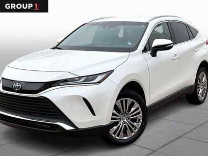 Used 2022 Toyota Venza XLE