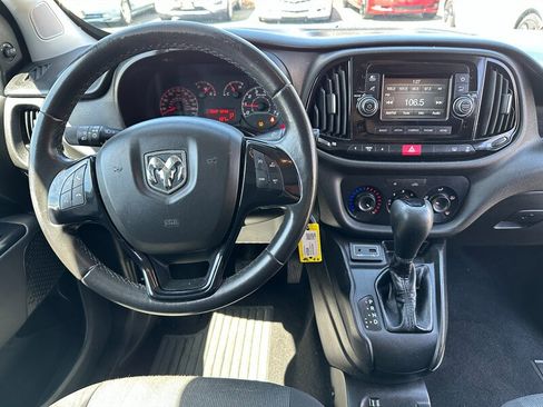 Used 2017 RAM ProMaster City Tradesman SLT w/ Rear Back-up Camera Group image 19