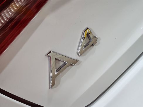 Used 2019 Audi A4 2.0T Premium w/ Convenience Package image 25