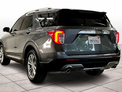 Used 2022 Ford Explorer Limited w/ Equipment Group 301A image 13