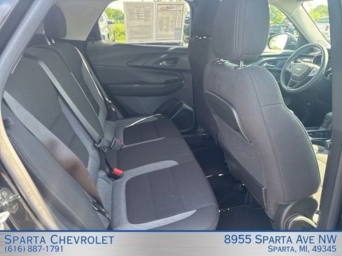 Used 2023 Chevrolet TrailBlazer LT w/ Convenience Package AWD/4WD image 29