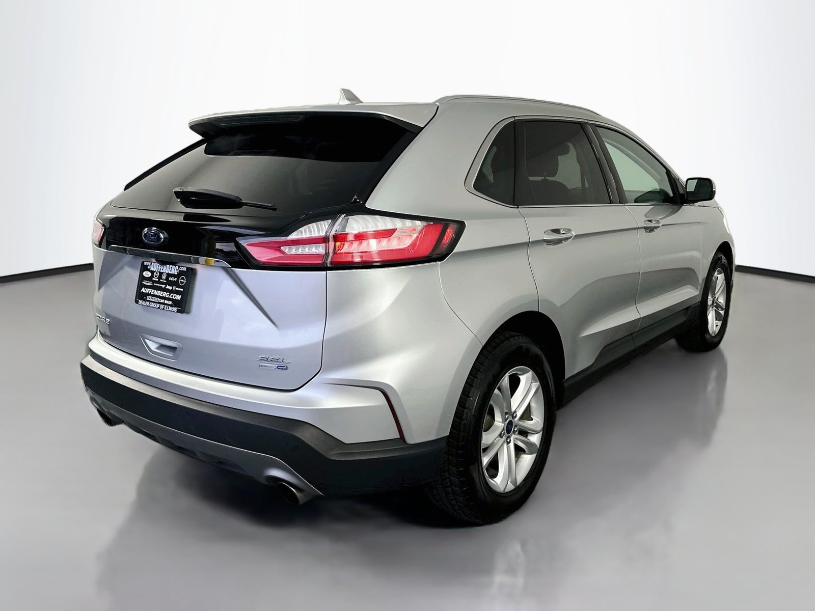 Used 2019 Ford Edge SEL w/ Equipment Group 201A AWD/4WD image 7