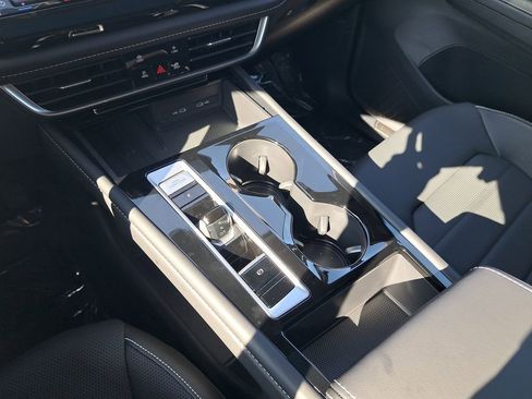 New 2025 Volkswagen Atlas SEL image 29