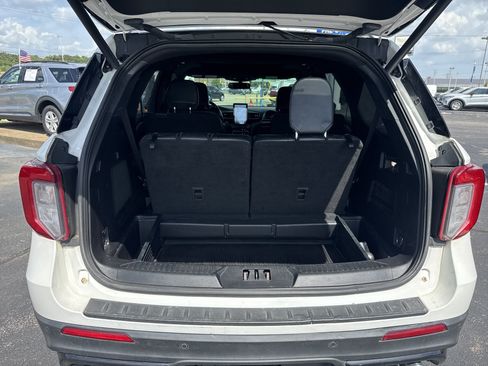 Used 2020 Ford Explorer ST w/ ST High-Performance Pack AWD/4WD image 13