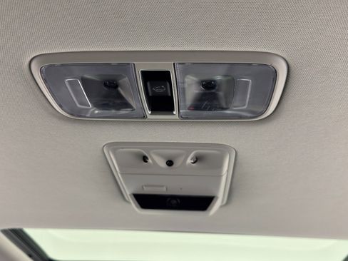 Used 2024 Kia Carnival SX Prestige image 35