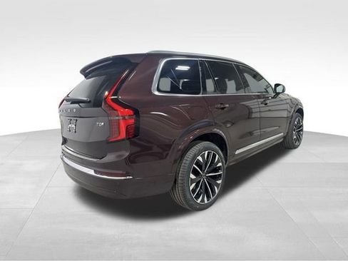 New 2026 Volvo XC90 T8 Ultra w/ Protection Package Premier image 6