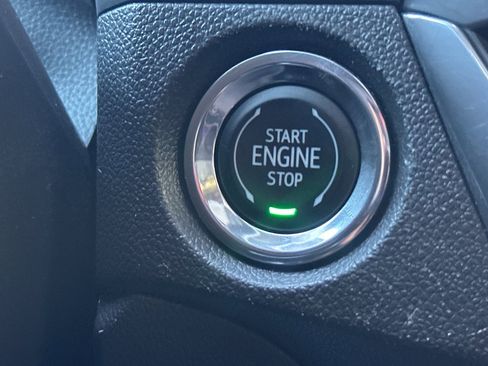 Used 2024 Buick Encore GX Sport Touring image 29