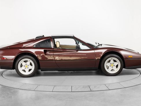 Used 1988 Ferrari 328 GTS RWD image 17