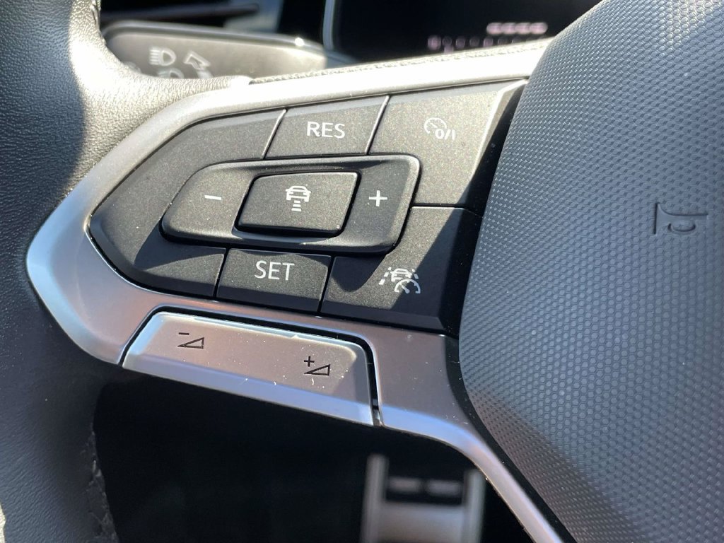 Certified 2026 Volkswagen Jetta Sport FWD image 25