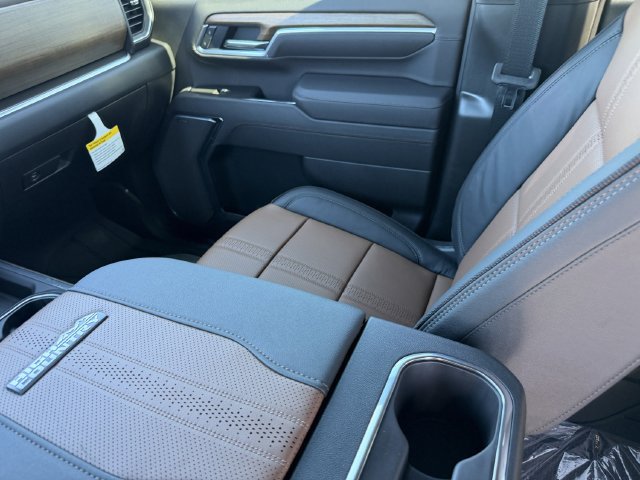 New 2026 Chevrolet Silverado 2500 High Country w/ High Country Premium Package AWD/4WD image 18