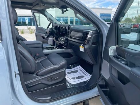 New 2026 Ford F450 Lariat w/ Lariat Ultimate Package AWD/4WD image 14
