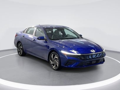 Certified 2025 Hyundai Elantra SEL