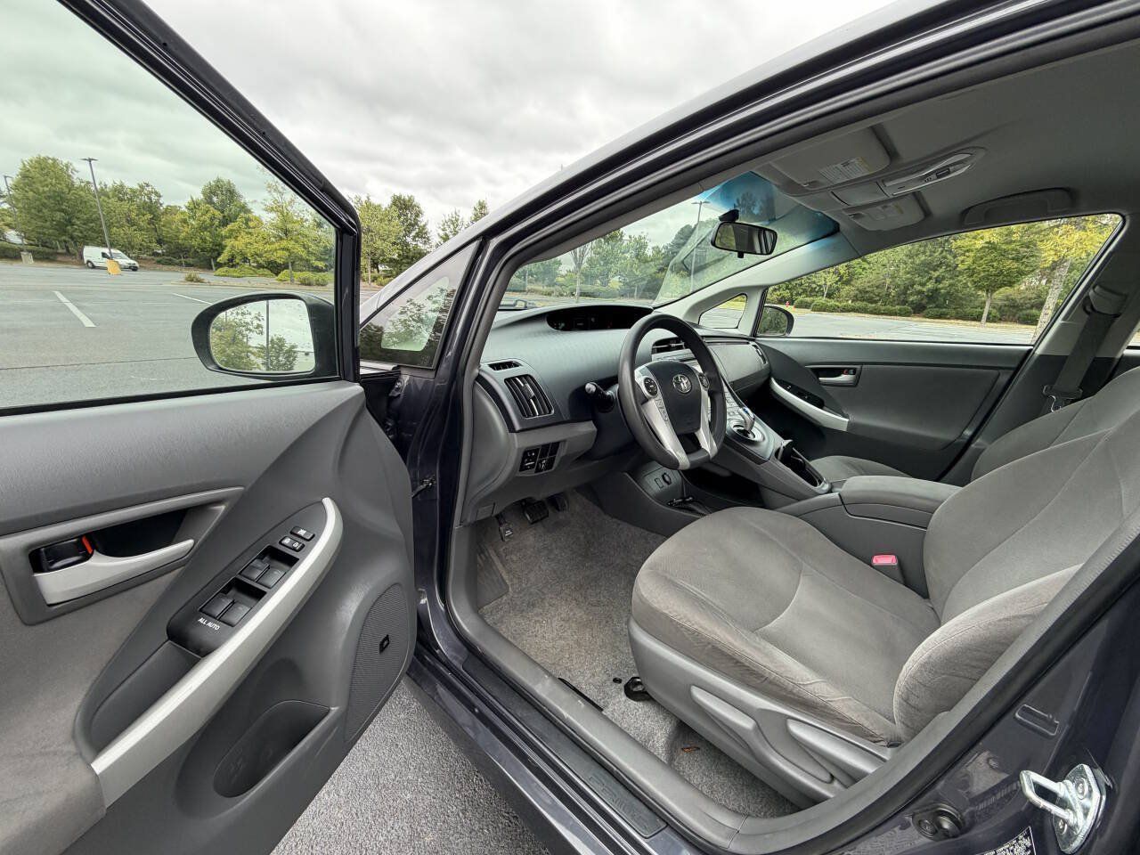 Used 2011 Toyota Prius Three FWD image 11