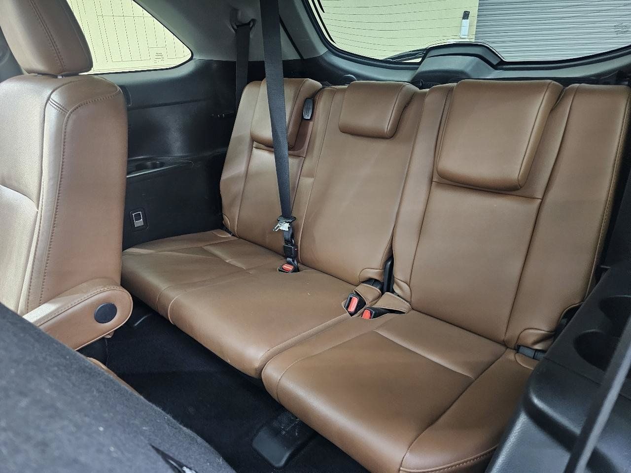 Used 2019 Toyota Highlander Limited Platinum FWD image 28