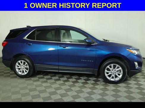 Used 2020 Chevrolet Equinox LT AWD/4WD image 2