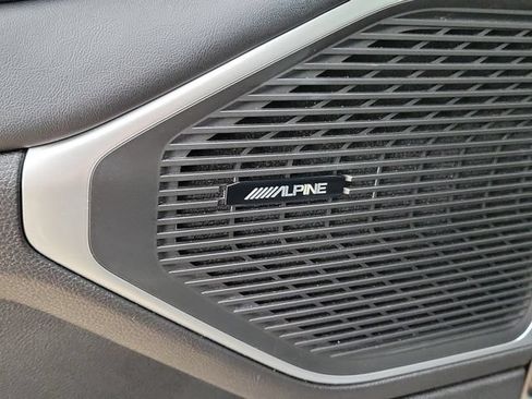 Used 2026 Jeep Grand Wagoneer Limited AWD/4WD image 16