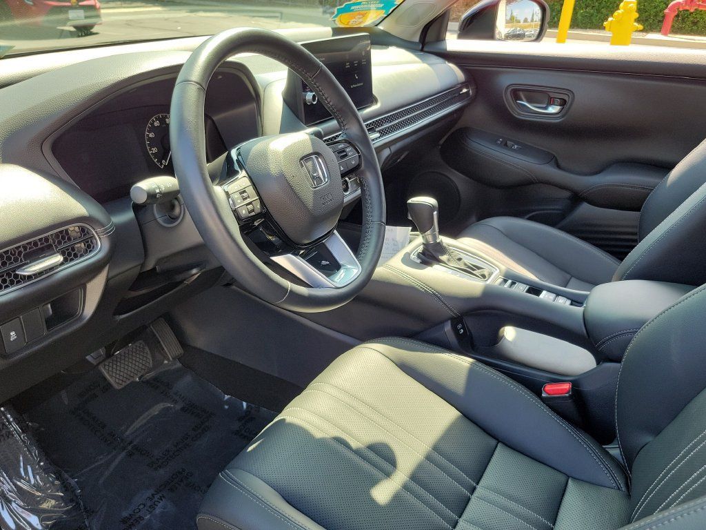 Certified 2026 Honda HR-V EX-L image 18